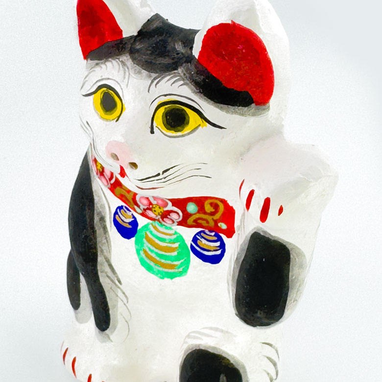 招き猫土鈴／起土人形（冨田土人形）／中島一子さん作／高さ14cm